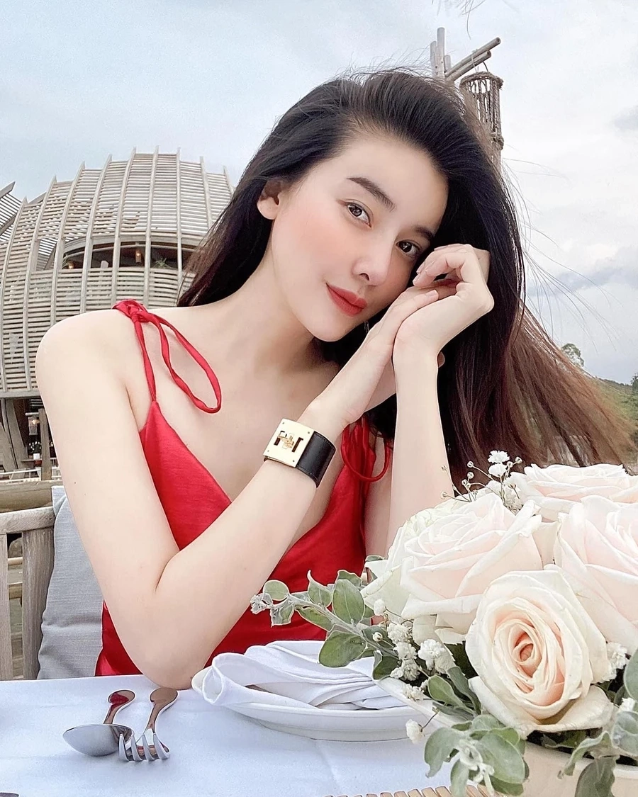 Cao Thái Hà ngày sinh Cao Thái Hà ngày sinh là ngày đánh dấu sự xuất hiện của một tài năng lớn.