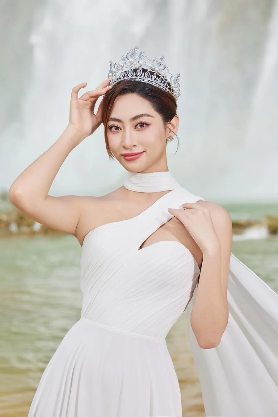 Hoa hậu lương thùy linh miss world thể hiện tài năng và sắc đẹp đỉnh cao.