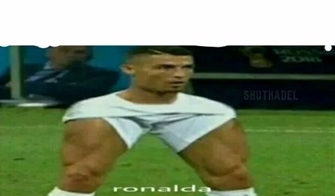 Meme messi vs ronaldo kịch tính và thú vị vô cùng.