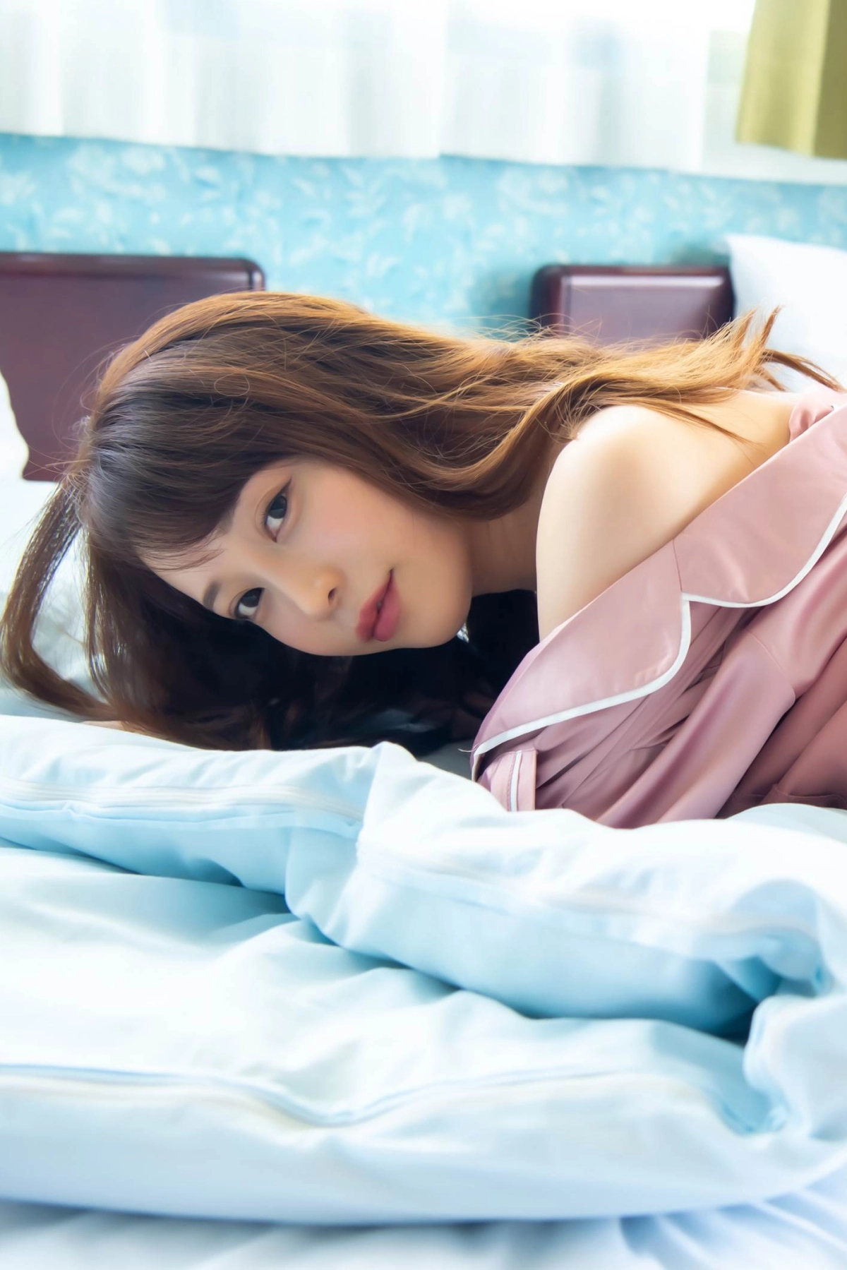 Nanase Alice mông tròn căng nóng bỏng kích thích