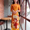 Vẻ đẹp cuốn hút của cô gái áo dài Việt Nam