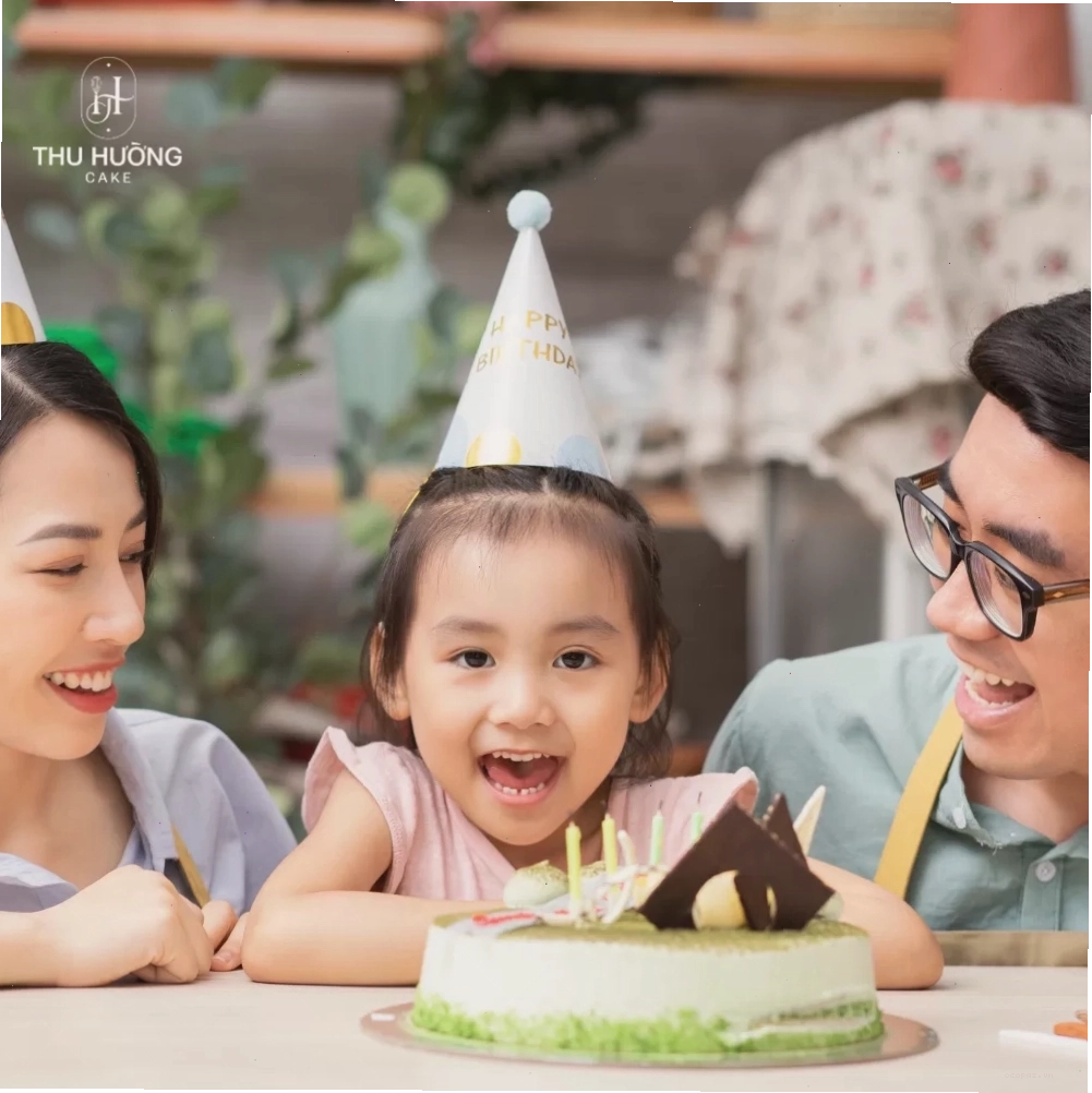 Bánh kem Thu Hường Cake cho bé gái