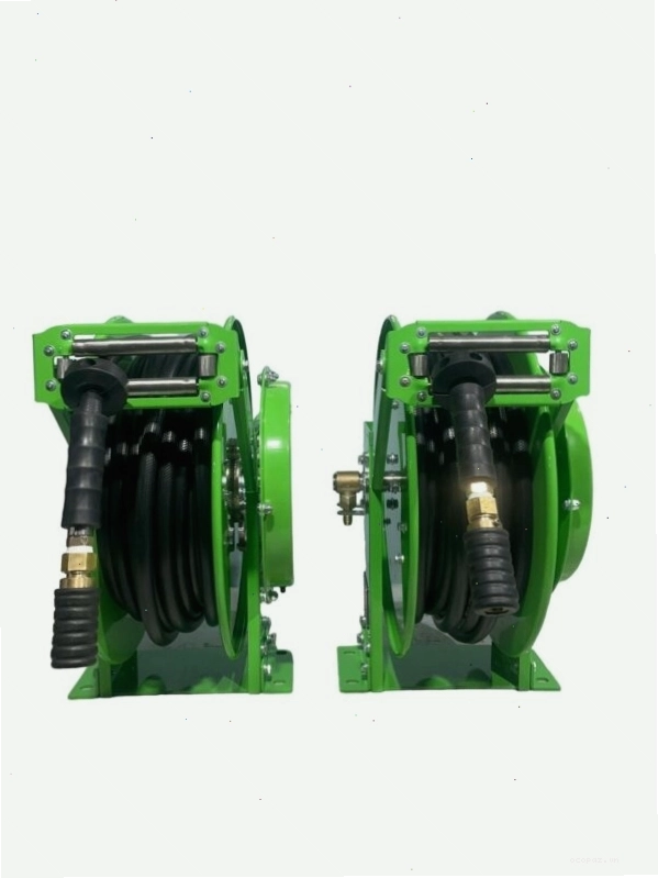 Lắp đặt rulo cuốn ống nước trong nhà xưởng
