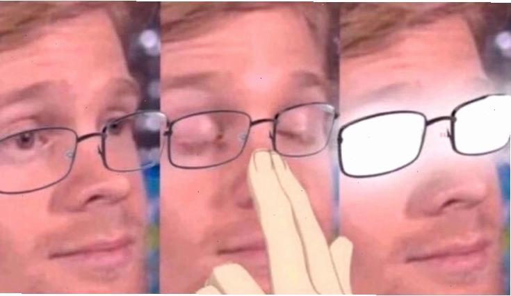 Meme đeo kính thấy rõ vạn vật