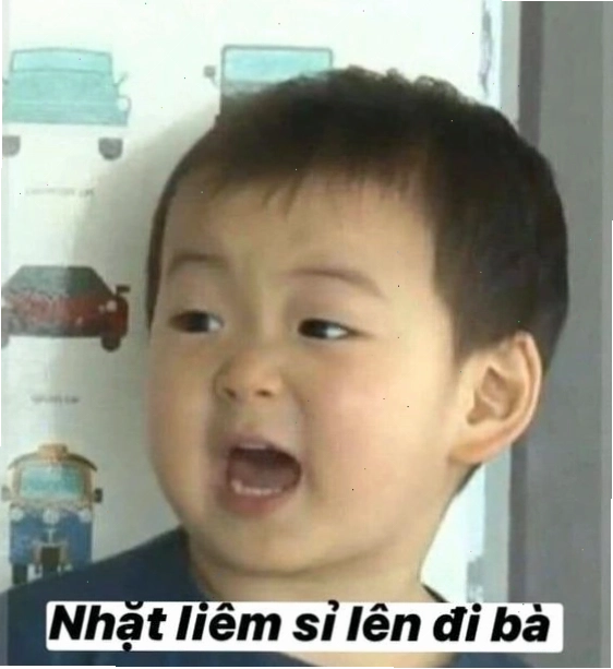 Meme em bé Hàn Quốc đang cãi nhau với biểu cảm quyết liệt